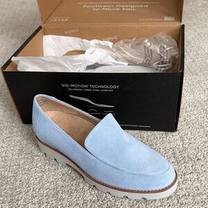 Vionic Women's Light Blue Suede Loafers